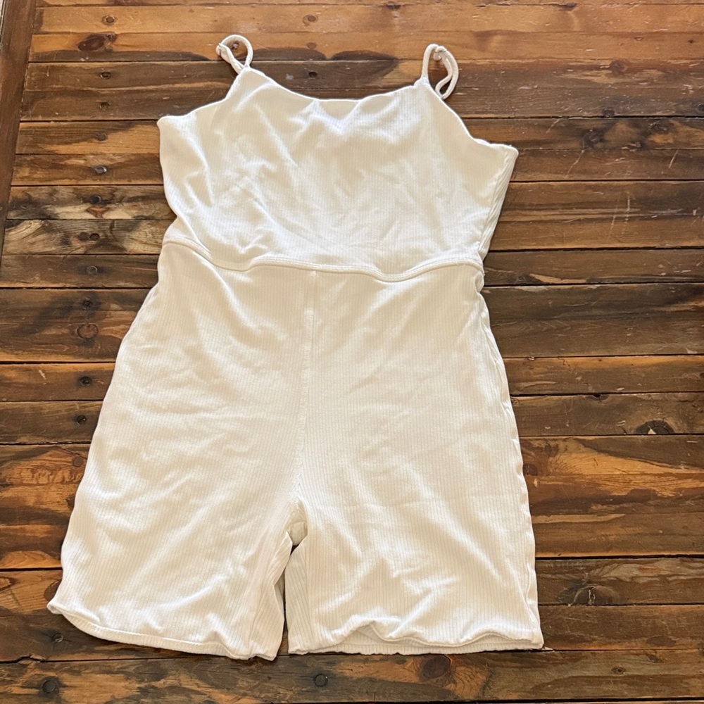 Sadie & Sage white Ribbed Tank Romper
